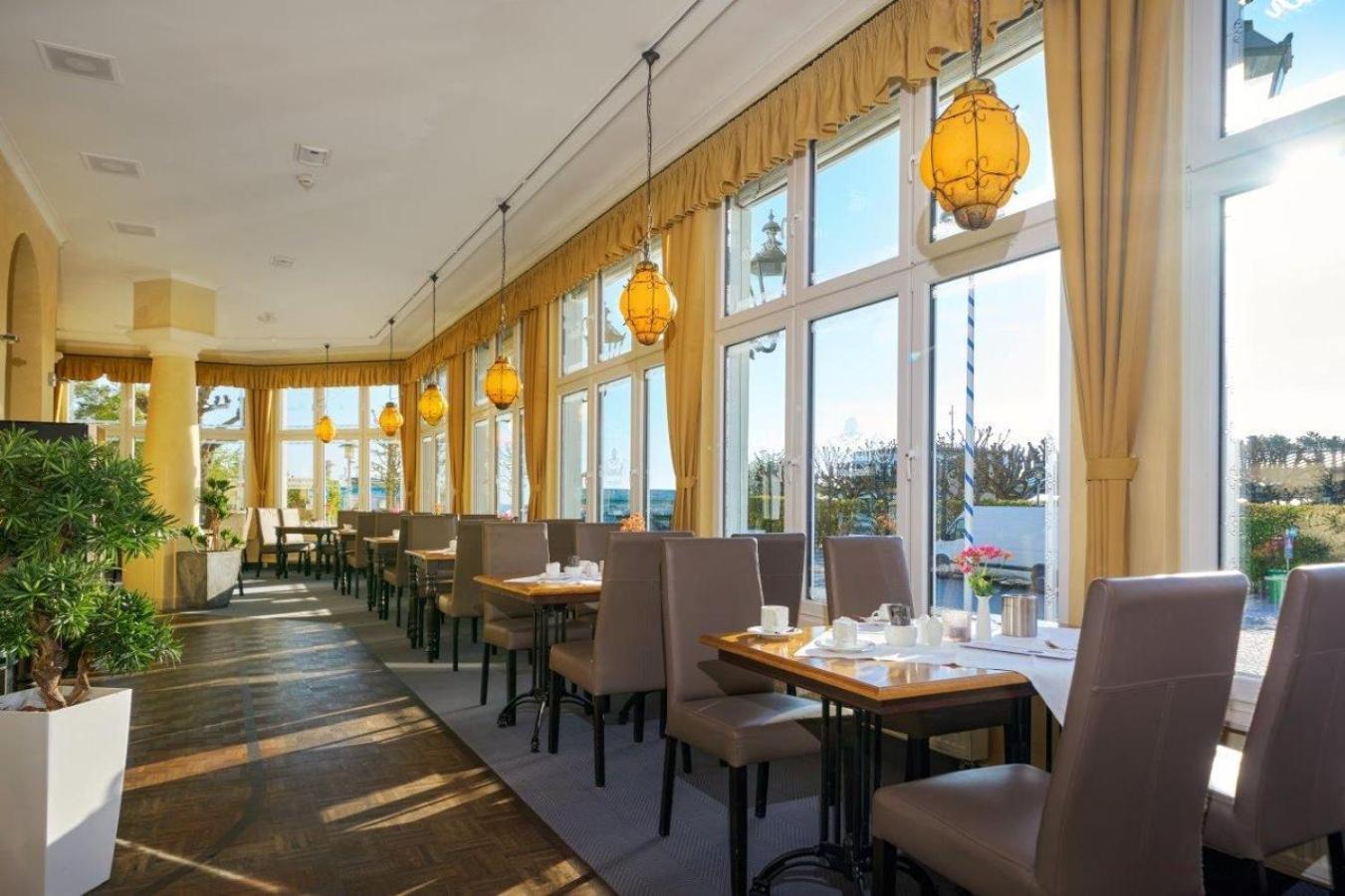 Strand- Und Wellnesshotel Preussenhof Zinnowitz Bagian luar foto