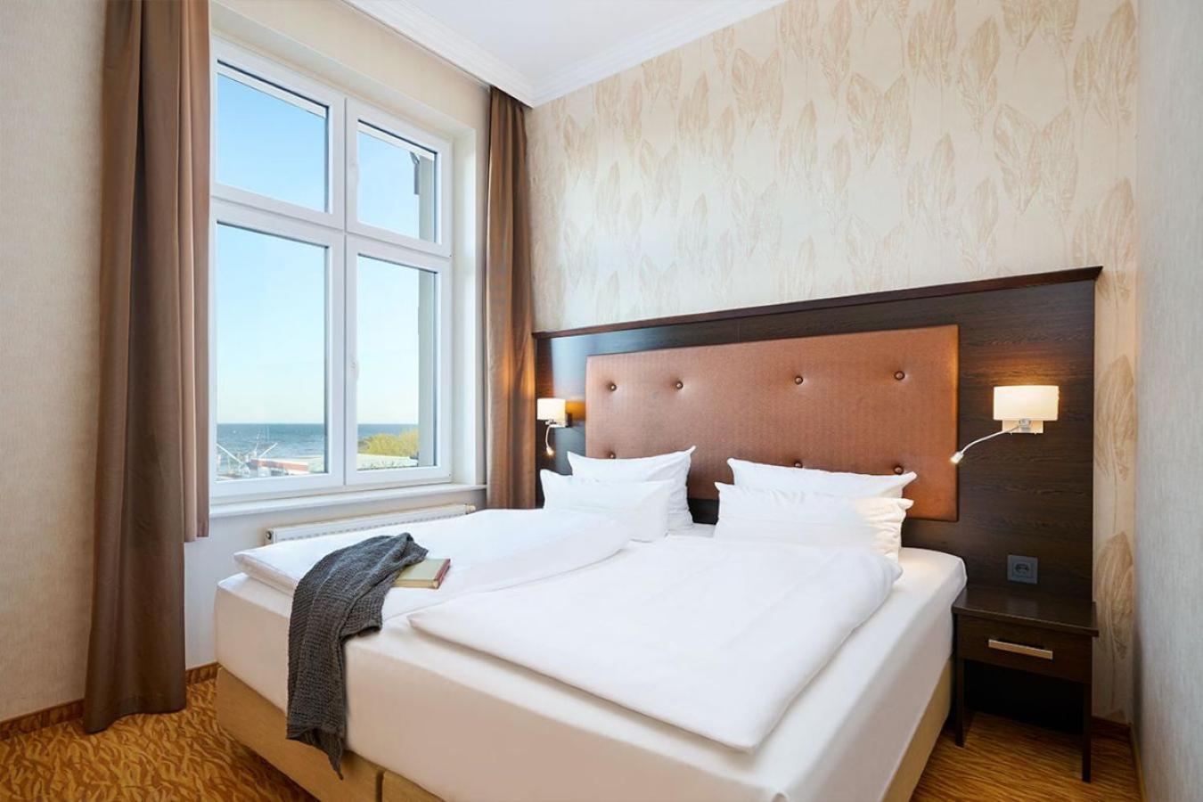 Strand- Und Wellnesshotel Preussenhof Zinnowitz Bagian luar foto